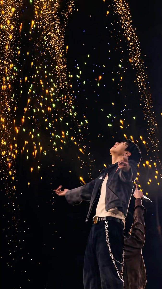 jeonisminee's tweet photo. "born to shine like diamond" https://t.co/XG7ITxHQvb