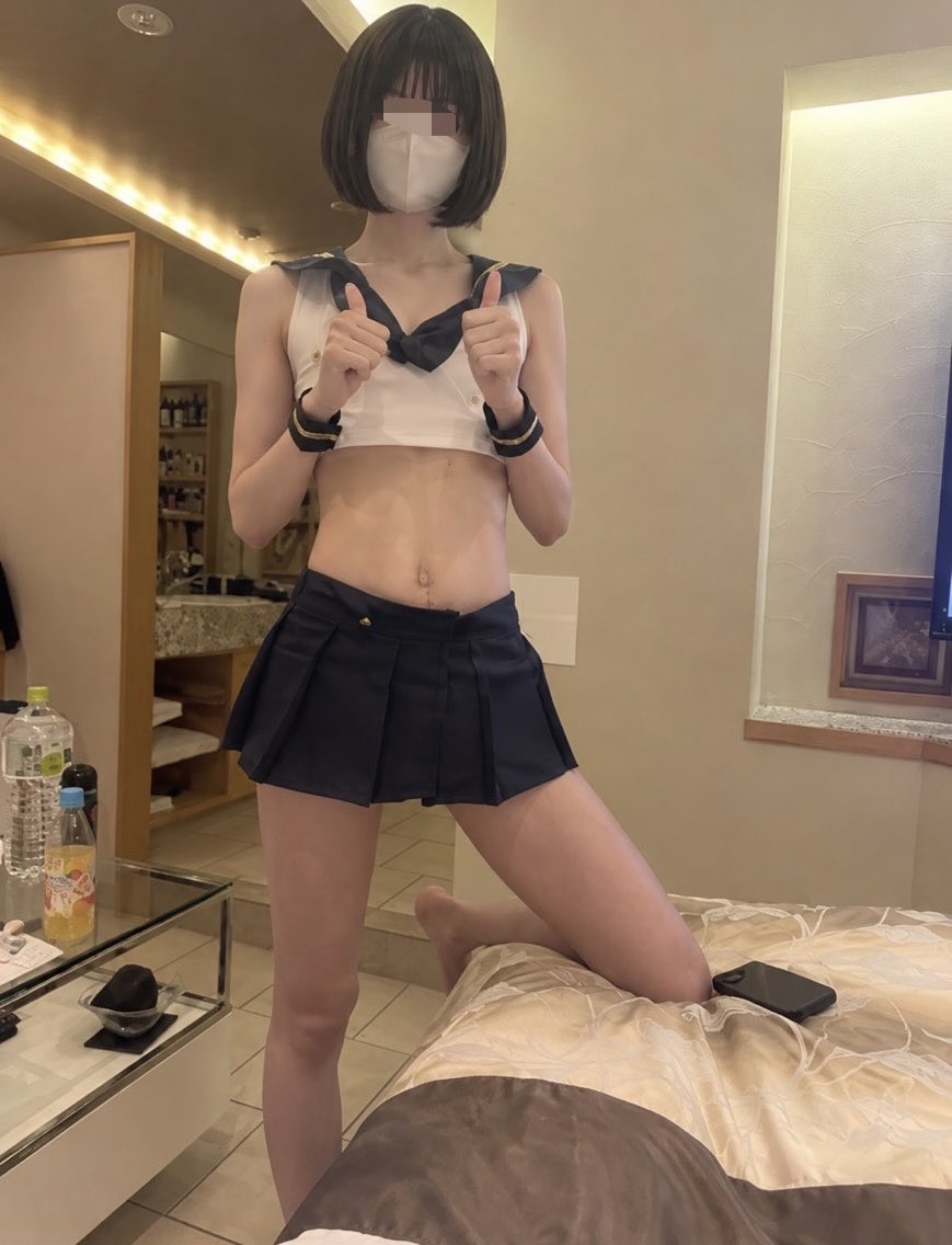 f73918030's tweet photo. #男の娘好きと繋がりたい 
飼われる前で調子に乗ってる時
（1/2） https://t.co/wUUro8jQIb