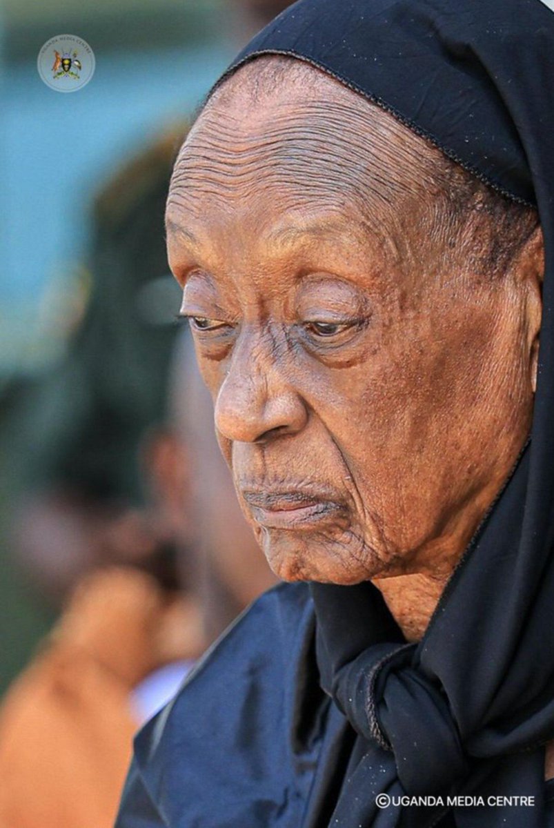 DavisThuranira's tweet photo. First female lawyer in East Africa and first East African woman admitted to the English Bar.

I saw the beautiful photos of Princess Elizabeth Bagaaya of Tooro Kingdom trending online after King Oyo's death, and realized she has lived an incredibly interesting life.

One photo, she is looking forward with her chin up like the future belongs to her. In the other, she is 90 years old and looking down, not defeated, just full of everything that came after. That gap between the two photos is a whole life lived.

She was even Idi Amin's Foreign Minister in the early 1970s. He wanted to marry her but when she refused, Amin dismissed her, placed her under house arrest and forced her to flee into exile.

A woman of many firsts, admitted to the English Bar in 1965, the first East African woman to do so. She was also an international model and actress, starring in films in the 1970s and 80s. Even at 90, her mind is razor sharp. She is still composed and speaks very fluently.

This is the kind of character you'd find in great literature, a woman time moved through like a river with a strong current, empires rising and falling around her while she remained standing.

What a life!