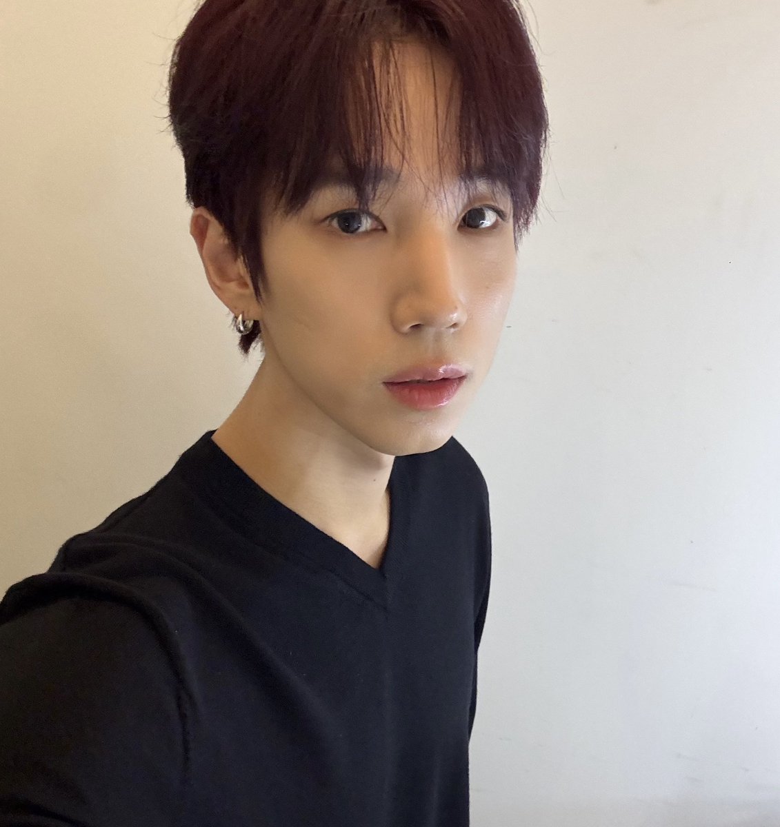 _sungkook's tweet photo. 늦은 월요팅 🐠❣️ https://t.co/wPa23TMW15