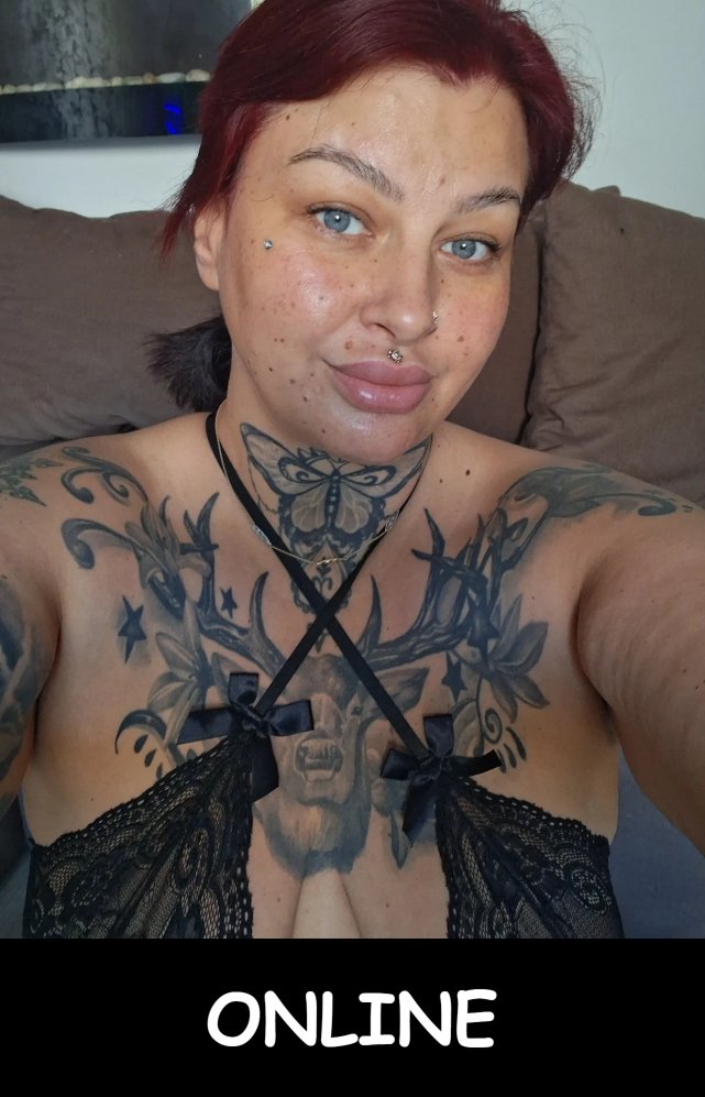 Candy_Curvess's tweet photo. Hey Guys! I'm now LIVE on @Stripchat. Come play with me! 😈 #stripmenow #stripchat #stripchatlive 👉 https://t.co/90KA1rMqko https://t.co/0sNvVSZfTP