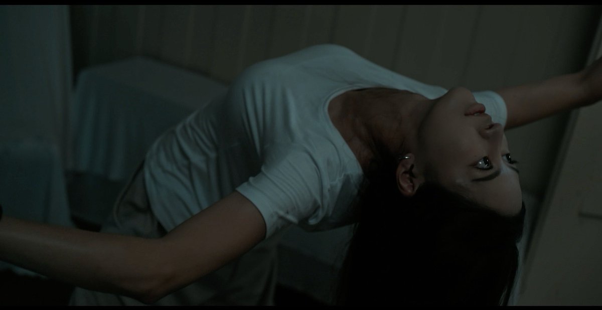 Puinoonwrsr's tweet photo. ผีนางรำอาจทำให้หลอน…แต่ถ้าเราอ้อน อาจทำให้รักนะ 👻

KHOM KHLANG EP2
#ข่มขลังตอนที่2
#Puinoonwrsr
#ปุยนุ่นวรางค์ศิริ 
#ข่มขลัง
#khomklhangtheseries https://t.co/Op5KJiNJ5g