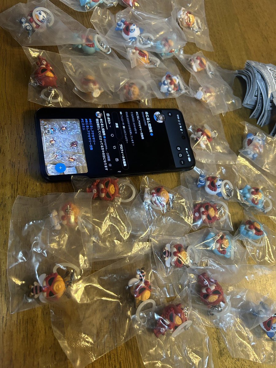 popma2368's tweet photo. 【めじるしアクセサリー交換】
再開しました！
ヒスミニ手元にあります

譲
欲しいめじるしアクセサリーなんでも1個

求
ポケカ抽選

当選＋商品受け渡しでさらに＋2個お渡しします
商品代金はこちらで全額お支払いします。　

実際に会って取引できる方（都内)
都内無理、どうしても会えない方でも気になる方はご連絡ください！！

#めじるしアクセサリー
#めじるしアクセサリー交換
#ヒスミニ