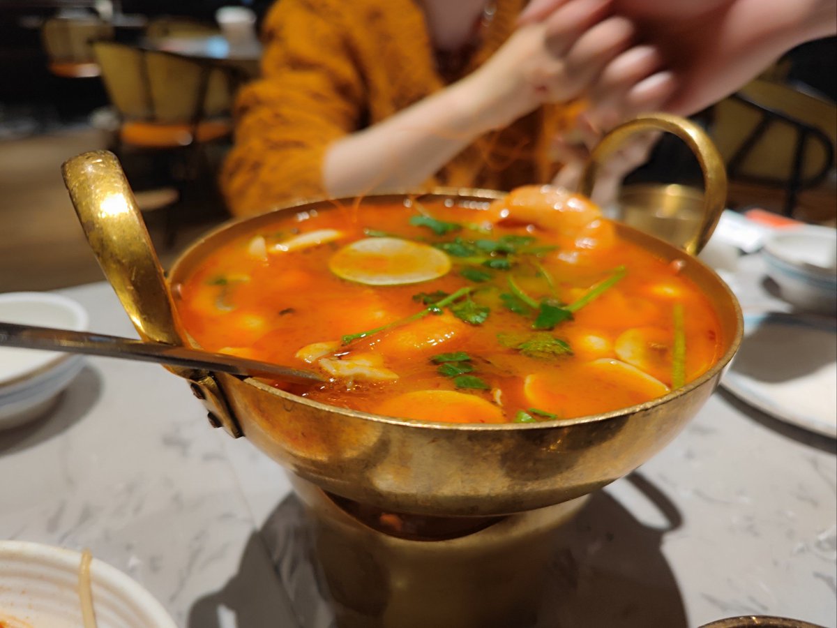 Sh_uhuh's tweet photo. Tried authentic tom kha gai with coconut cream and lemongrass in a hidden Bangkok spot tonight. The perfect balance of spicy, sour and creamy! https://t.co/sKEIao5uuI