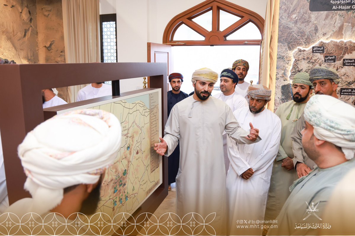 OmanMHT's tweet photo. افتتاح النسخة الخامسة من معرض التراث الجيولوجي العُماني بالجبل الأخضر، تحت شعار «الاستدامة وفرص العمل»، ويستمر حتى نهاية ديسمبر المقبل.

ويستعرض المعرض تنوع التراث الجيولوجي في سلطنة عُمان، وأهمية صونه واستدامته، إلى جانب التعريف بمشروع «حديقة الحجر الجيولوجية» كأول مشروع وطني للحدائق الجيولوجية، وما يتيحه من فرص في السياحة والتعليم والبحث العلمي ودعم المجتمعات المحلية.

#تراث_وسياحة
