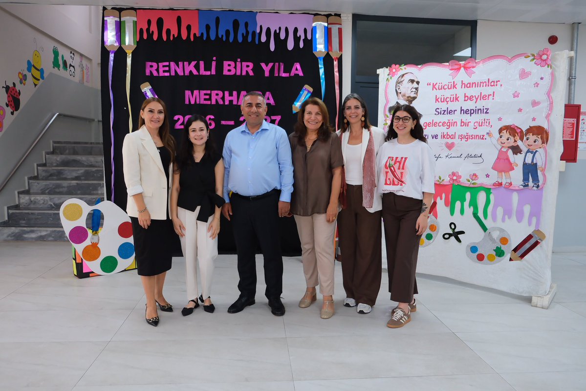 GungorGecer's tweet photo. Gündüz Bakımevlerimizde eğitim görecek çocuklarımızın ilk günlerindeki heyecanlarına ve mutluluklarına ortak olduk.

Mehmet Şeker, Türkan Saylan ve Ali Akbulut Gündüz Bakımevlerimizi ziyaret ederek minik öğrencilerimiz ve öğretmenlerimizle bir araya geldik. Yeni eğitim döneminin tüm öğrencilerimize ve öğretmenlerimize başarı, sağlık ve mutluluk getirmesini diliyorum.
