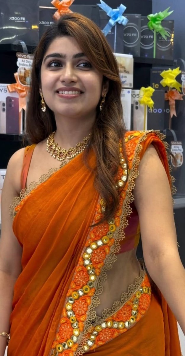 Chennaipatrika's tweet photo. @Manasa #Manasa #bollywood #celebrity #viralpost #Kollywood #tollywood #bollywoodstyle #bollywoodbeauty #bollywoodqueen #sandalwood #chennaipatrika #entertaiment #BollywoodStyle #FashionIcon #CelebrityStyle
@teluguactress
@BhagyashriBose
#mollywood #malayalamactress https://t.co/qhvWv2DzWB