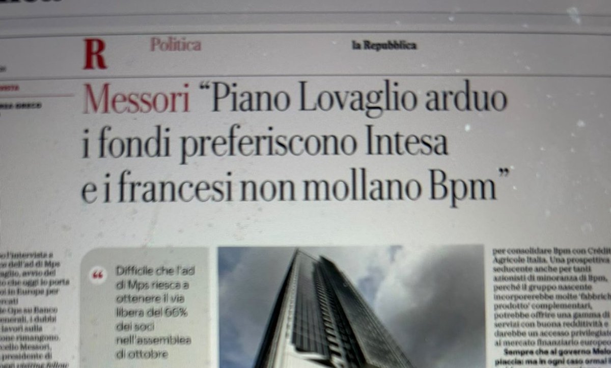 fdragoni's tweet photo. Tirata di orecchie e pagina riparatoria a #Repubblica su #MPS. Ieri due pagine di Forza #Lovaglio oggi una di Forza #Intesa. https://t.co/bzqL12v2Ms