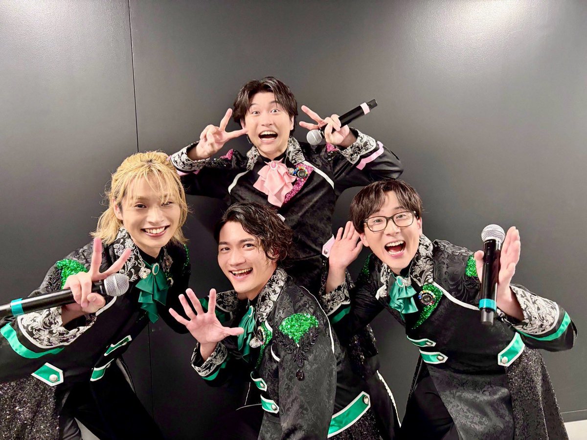 yano_0319's tweet photo. #SideM11th_day2
ご来場＆配信をご覧いただき、ありがとうございました！
大好きな仲間たちと大好きな曲たちを、ミスを恐れず、心から楽しみながらパフォーマンスできました！
ほんとに楽しいライブだったー！！！
そして、新情報も盛りだくさん✨
皆様のプロデュースのおかげです。本当にありがとうございます！
次はプロミで会いましょう🐺🐏🐇
#SideMってかっこいい
#SideM
