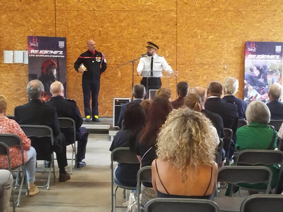 Image de Préfet de Seine-et-Marne - Le Lieutenant Florian Berteau a officiellement pris le commandement du Centre d’incendie et de secou