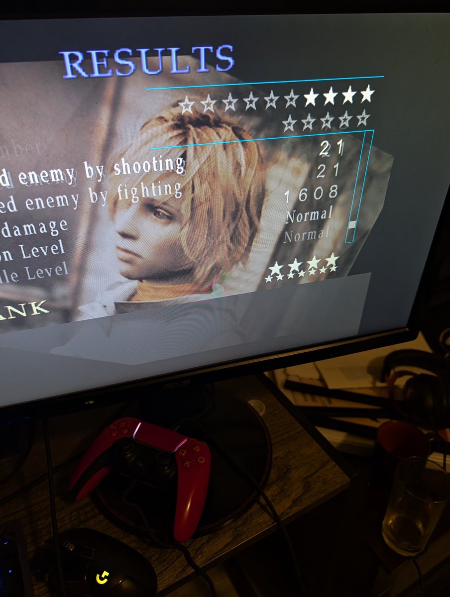 SSStevey's tweet photo. Just beat silent hill 3. Liked it a lot. 100% could not be remade in this day and age. Wouldn't be much of a point to. 

Funny side thing I spent all bullets and had to kantana god to end it. https://t.co/wNtE6ewN5C