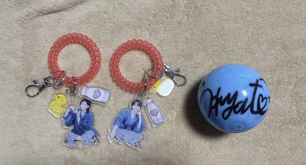 Yual95f's tweet photo. 💘らぶしっくグッズ💘

譲)画像のもの

求)❤️なんでも交換可能
     又は買取り

お気軽に反応又はDMください😊 https://t.co/mzmvhcDOw4