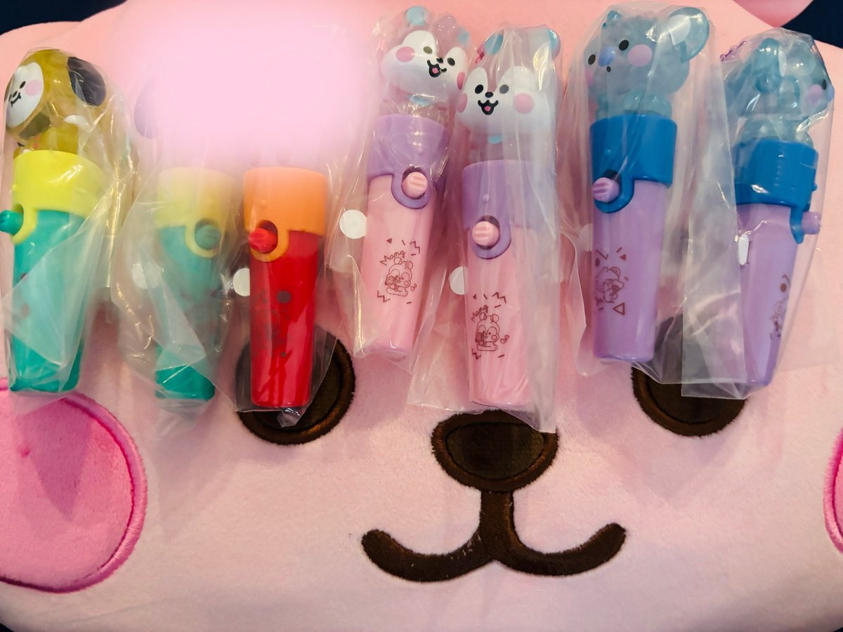 1997_0901BTS's tweet photo. 【譲】
CHIMMY、KOYA、MANG

【求】
TATA（前回でも可能）優先今回のもの
COOKY（前回のもの優先）

変更ありましたのでアプします💜 https://t.co/QQzhrM0LYi
