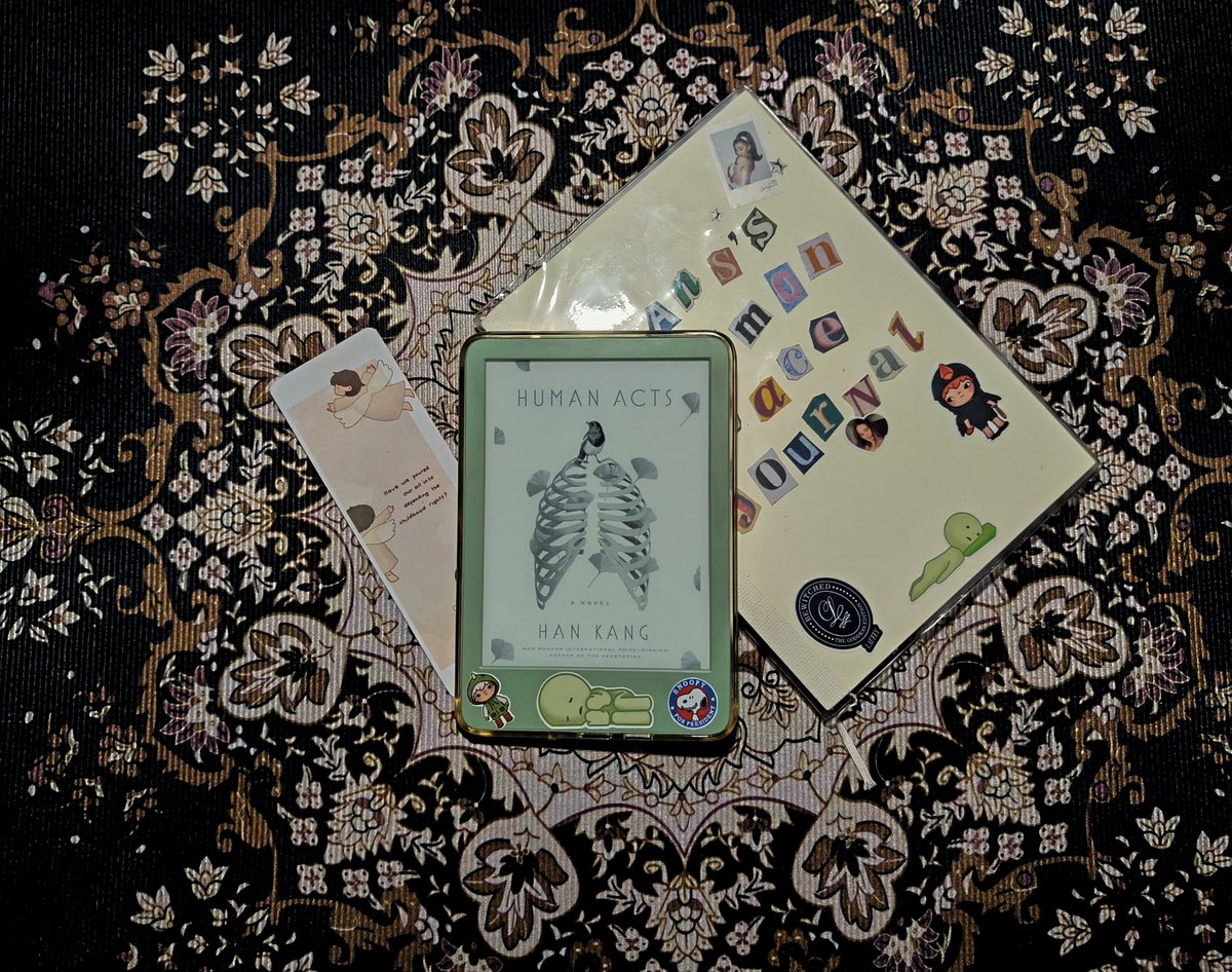 handseu_'s tweet photo. 𓏲 ๋࣭ ࣪ ˖🎐 Currently Reading 

Human Acts
by Han Kang https://t.co/gzIh9M5yqo