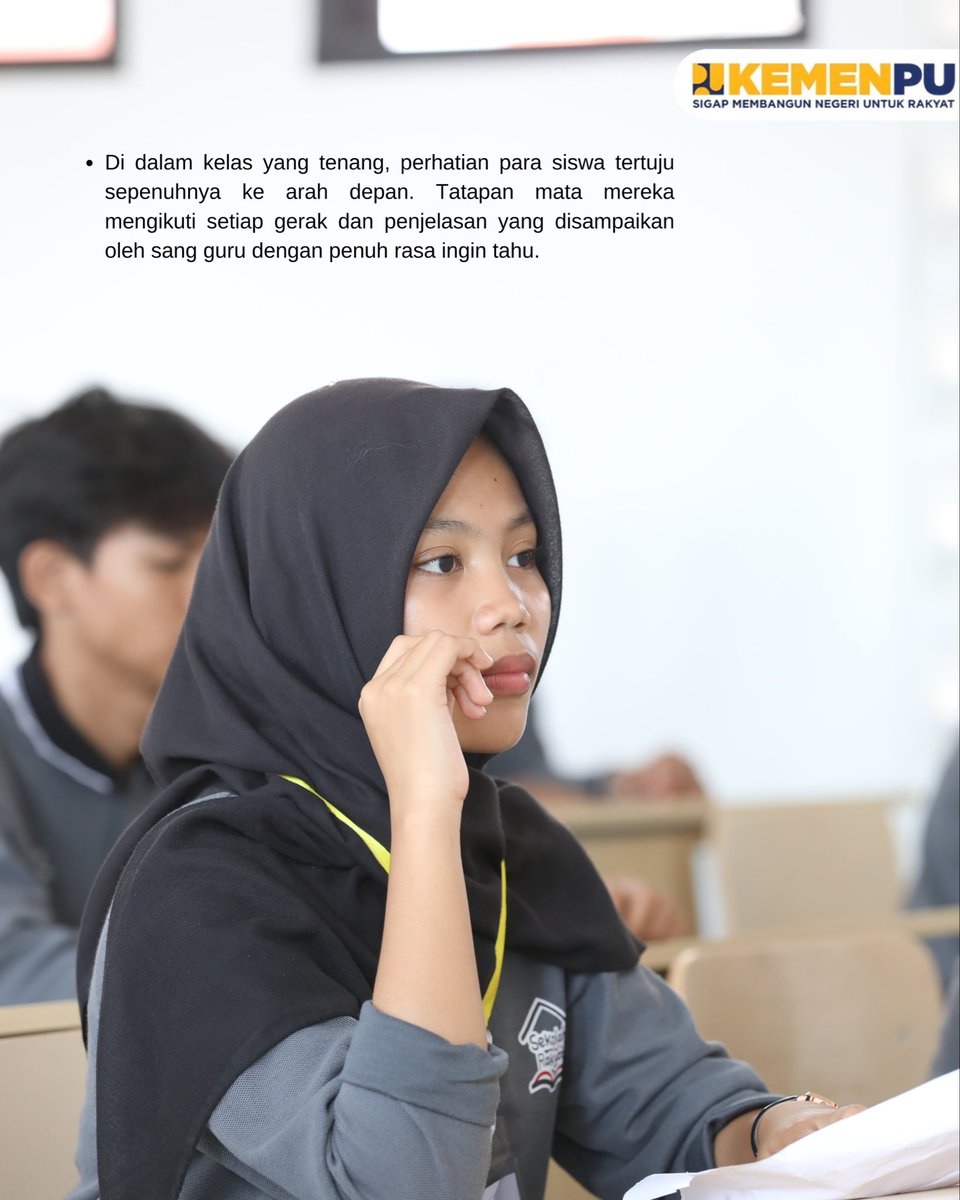 ppsbanten's tweet photo. Harapan Baru dari Sekolah Rakyat Kabupaten Pandeglang,Suasana belajar kini jauh lebih nyaman dan aman di Sekolah Rakyat Kabupaten Pandeglang
Lewat sentuhan Kementerian Pekerjaan Umum,ruang-ruang kelas yang dulunya terbatas kini bertransformasi menjadi bangunan permanen yang kokoh https://t.co/xtMdSrMWGj