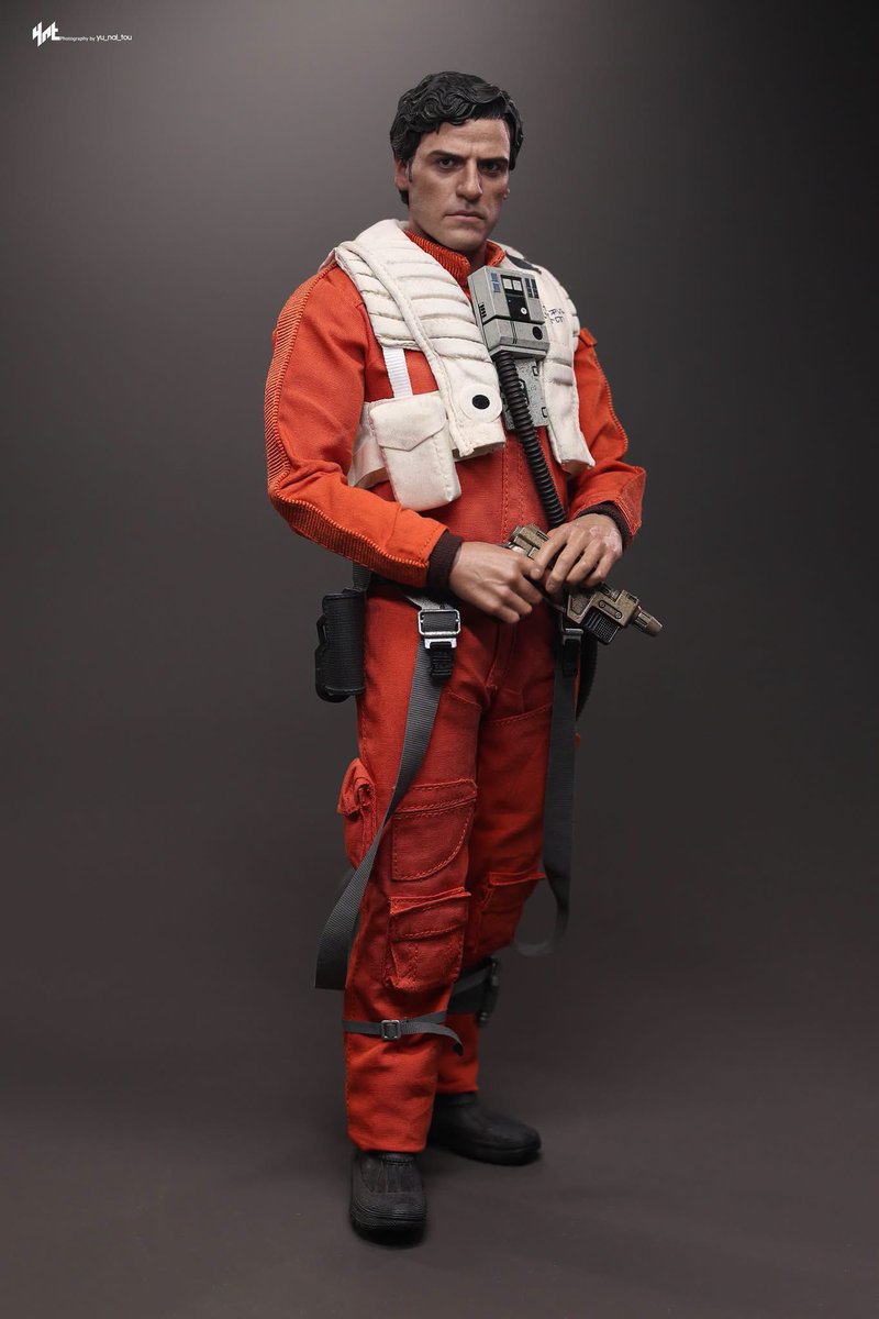 6thscale_KaWu's tweet photo. Official blogger photos of Hot Toys Star Wars: The Force Awakens - Poe Dameron

Part 1

#PoeDameron #StarWars #TheForceAwakens #HotToysCollectibles https://t.co/FRscM7Xlon