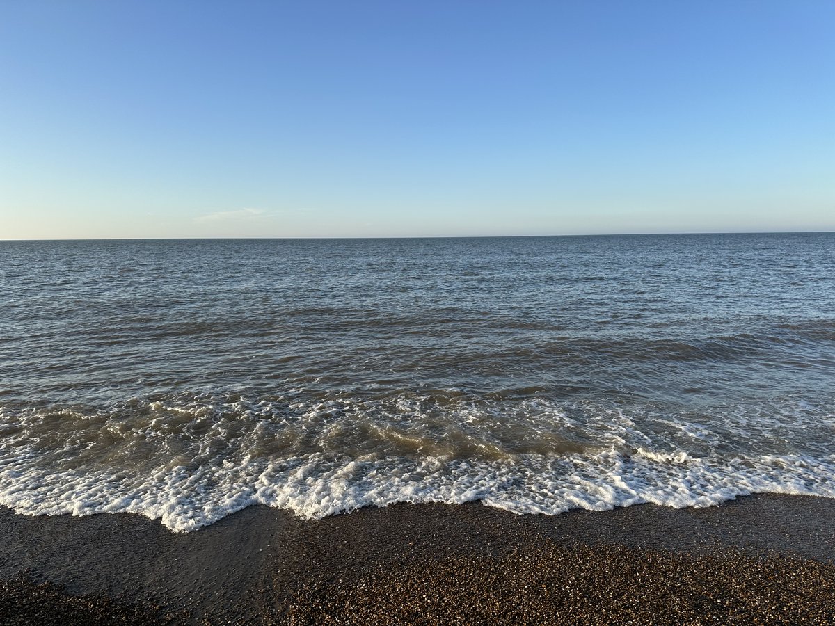 julianstodd's tweet photo. Trust is not a thing you have. It's a thing in motion - built, extended, tested, fractured, repaired.

What feels fixed, what feels fluid, what feels lost?

Social Leadership Daily - Day #907.

https://t.co/Q2Hpw4iaHZ https://t.co/HlDieBZ37l