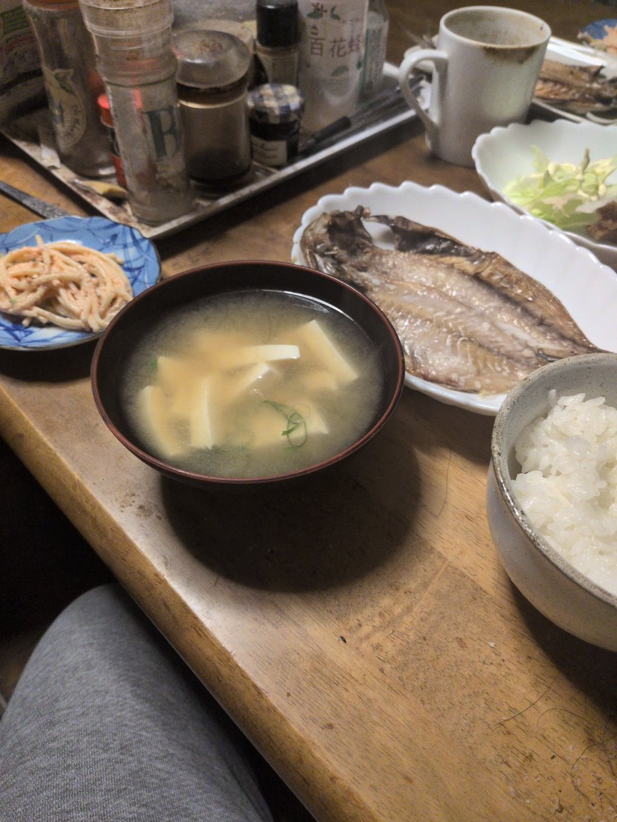 moha215jp's tweet photo. 今日の夕食 https://t.co/9iooN2meUm