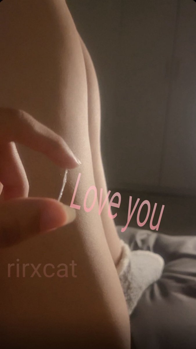 rirxcat's tweet photo. احبك بس بطريقتيي ههههه https://t.co/RAuNO2YWgH