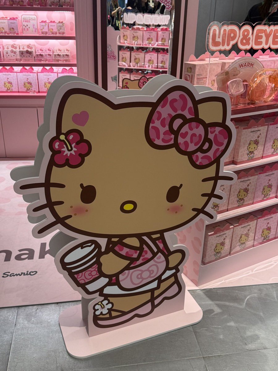 pinkyomin's tweet photo. オリーブヤングセールでサンリオエディション買って来て貰った🥰🫶🏻💕💕可愛い˖°.☪︎.✧ ݁˖

#韓国購入品
#オリーブヤング
#サンリオ https://t.co/F7ETIz9pfe