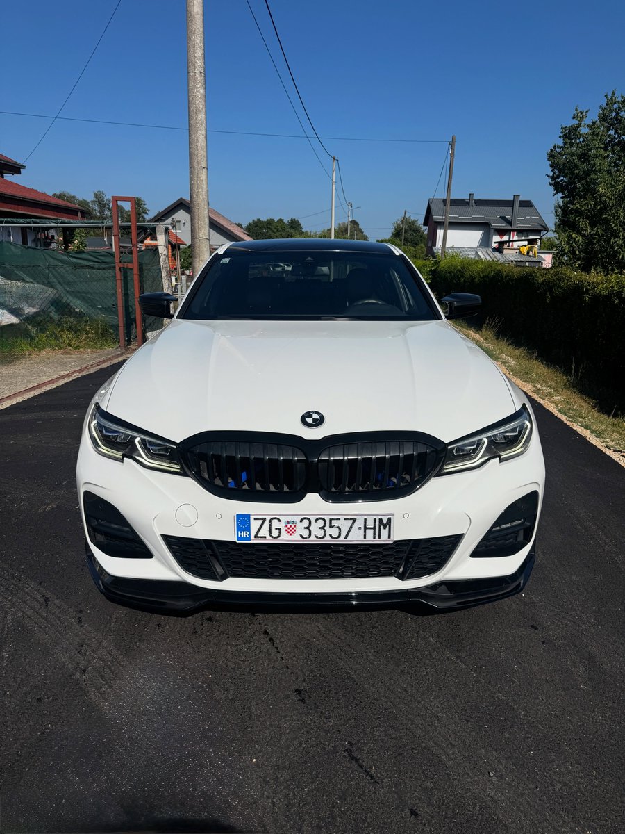 EvanPetigncg3's tweet photo. BMW G20: potpuna transformacija do showroom izgleda. Detaljno čišćenje, dekontaminacija, jednofazno poliranje i keramička zaštita do 2 godine za duboki sjaj i vrhunsku zaštitu laka. https://t.co/k97ix1CAcE