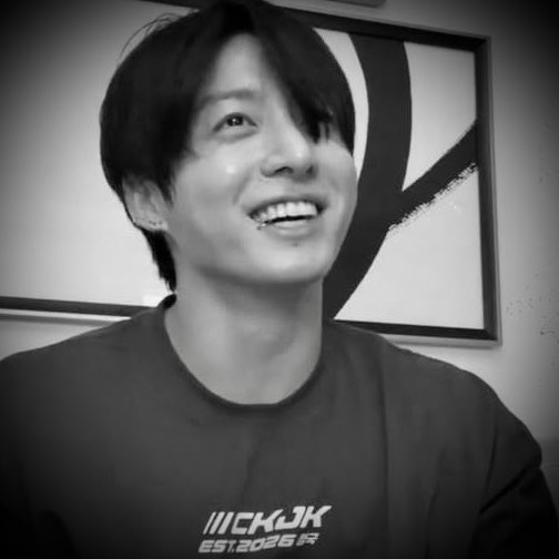 lf_rosana's tweet photo. 14/09/2026 11:11
My daily wish for you,mi niño: Stay healthy & safe, enjoy, be yourself & always happy…please 🙏🏼
YOU’LL ALWAYS BE MY FOREVER SINGER…MY MAGIC SHOP💜
I’ll keep falling in love with u every day…in every life…🥹🤟🏼♾️✨
#JungKook #JK #정국 #MyEverything @BTS_twt💜 https://t.co/m631P5PtiX
