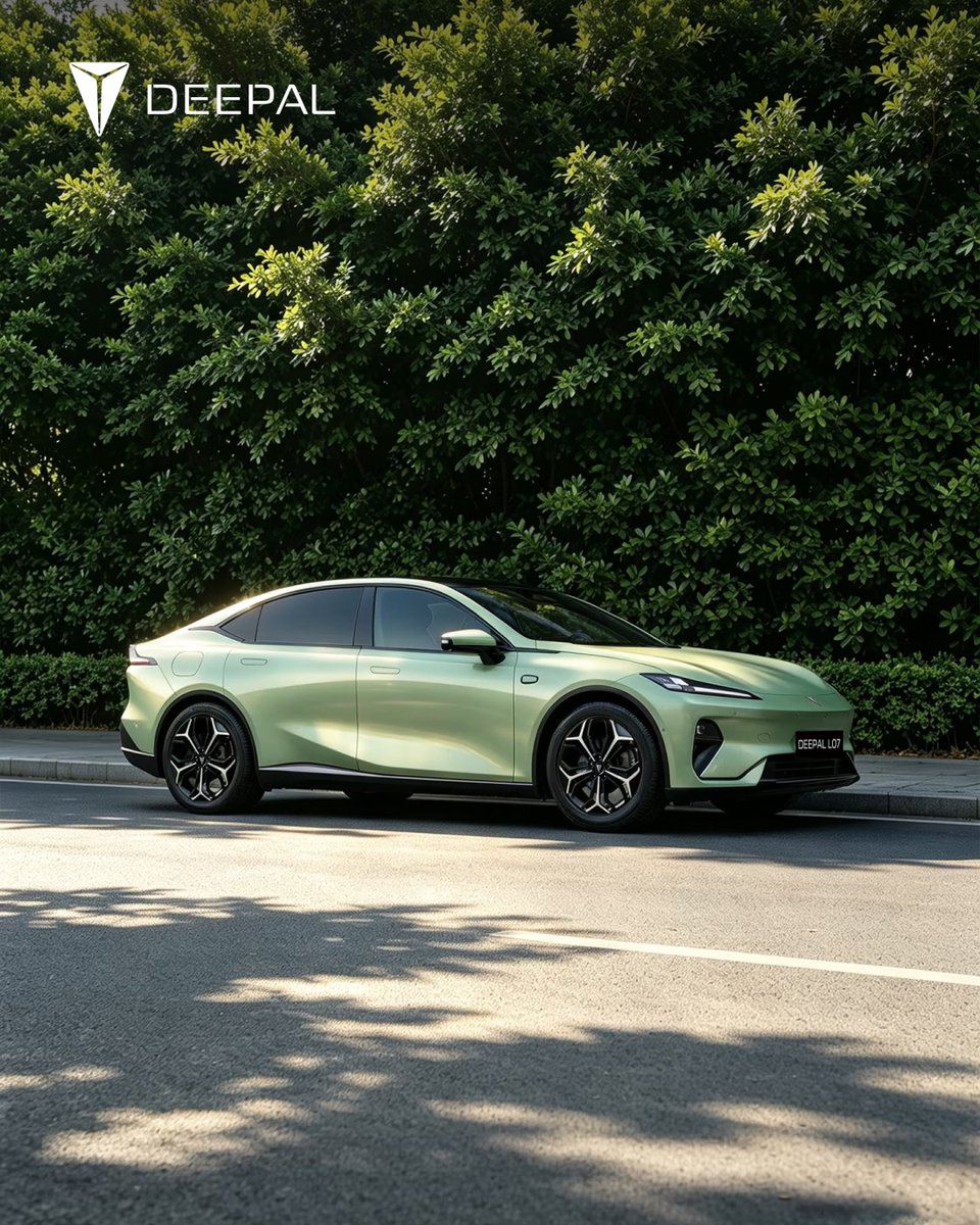 globalchangan's tweet photo. A little fresh air goes a long way. 🍃
Fresh tones, soft light, and the calm of the open road.
#CHANGAN #StyleInMotion #SmartYourFuture #VastOceanPlan https://t.co/9BPvNbDI8s