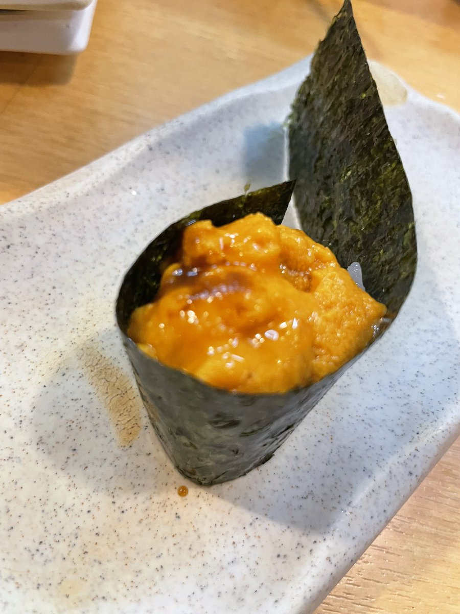 ren_mazin's tweet photo. お寿司に失礼します。 https://t.co/VgSHpmTeXK