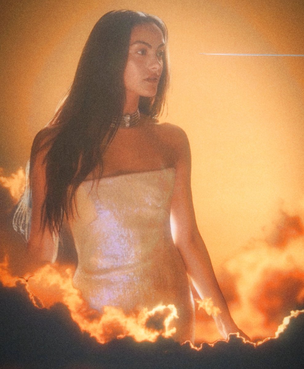legosized2's tweet photo. Bathed in gold
#camilamendes
#giantess #sizetwittter https://t.co/4zoLVDosR5