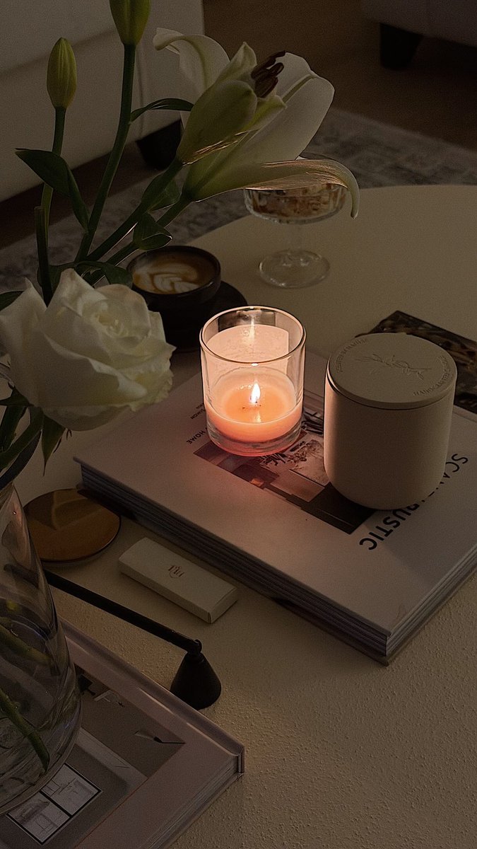 locrory438547's tweet photo. I hate that it is cozy and goes better with coffee than most cakes. https://t.co/8fxaeYsuGk