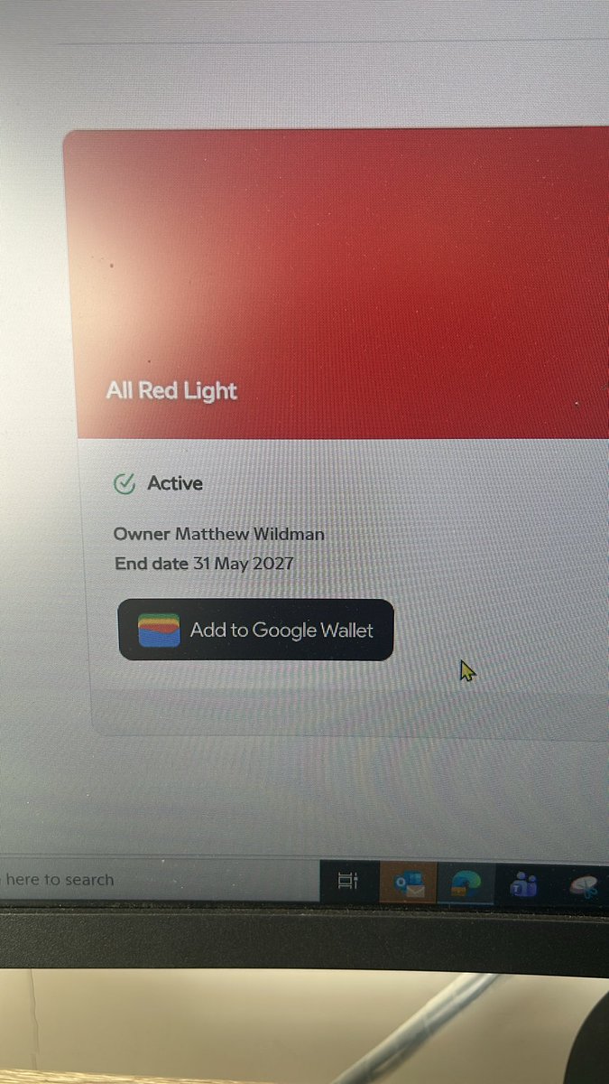 WildmanMatty's tweet photo. @LFCHelp hi I have two accounts for some reason. 
Can you link them somehow as I have a ticket waiting in the account for tomorrow game but won't let me download NFL. Comes up with an error. I'm happy to close the older one and keep my light. https://t.co/ZJdaK4lljK
