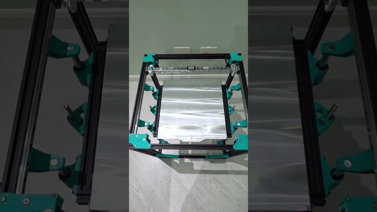YuTR0N's tweet photo. 3D MELLOW から新しい動画が投稿されたよ!:
The VZBot 330 build — from a pile of parts to something beautiful.
https://t.co/NHymtn2Hki
#3dmellow
#3dプリンター https://t.co/9uSNHH4M8h