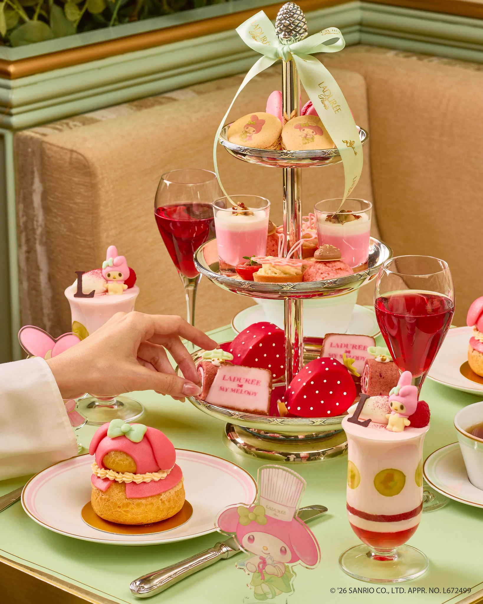 ラデュレ Ladurée Japon (@ladureejapon) / X