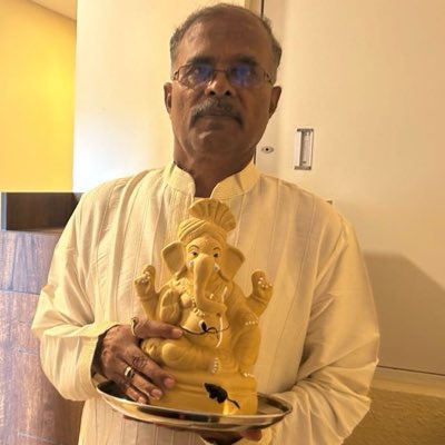 Professor_JaGo's tweet photo. Ganesh Chaturthi: A Celebration of Wisdom, Responsibility and Hope.

Let us welcome Ganesha into our hearts, thoughts and actions and build a wiser, kinder and sustainable world.
-Professor JaGo
@EduMinOfIndia @IITBAA_Official @iitbombay @MIT_Updates @PresidencyUni @BVBCETHubli https://t.co/foUkaEpU66