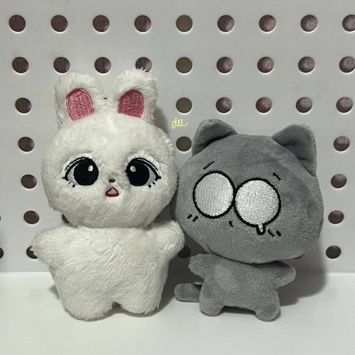 818acai's tweet photo. wts lfb ph #dee_sells

svt dolls 🧺

scoups 10cm ‘coupggi’ - ₱650
wonwoo 10cm ‘jeon daimi’ - ₱350
the8 10cm 'xiang mihu' - ₱450
wonwoo 5cm ‘glasses bro’ - ₱350

*mint; displayed in acrylic box

payo | dop
reply to claim!

t. minghao wonwoo seungcheol seventeen doll onhand https://t.co/TJJGJzlqBw