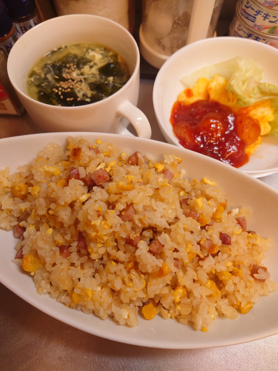 rion_0109_'s tweet photo. 焼き飯とえびチリと中華風スープを作りました https://t.co/Bxzjl8vimq