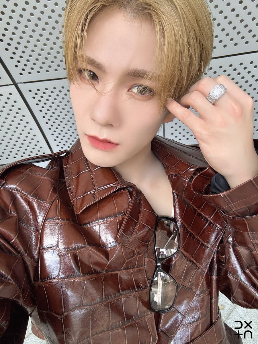 official_DXTEEN's tweet photo. [💫]
DXTEEN OFFICIAL FANCLUB 更新情報

『たいちん家』が更新されました！

🖋渡韓☀️

詳しくはFCコンテンツ『BLOG』をご覧ください！
https://t.co/2quCIB61e6

#DXTEEN #DXTN 
#谷口太一 #たい家
#DXTEEN_FC https://t.co/Y5HTbuYuOe