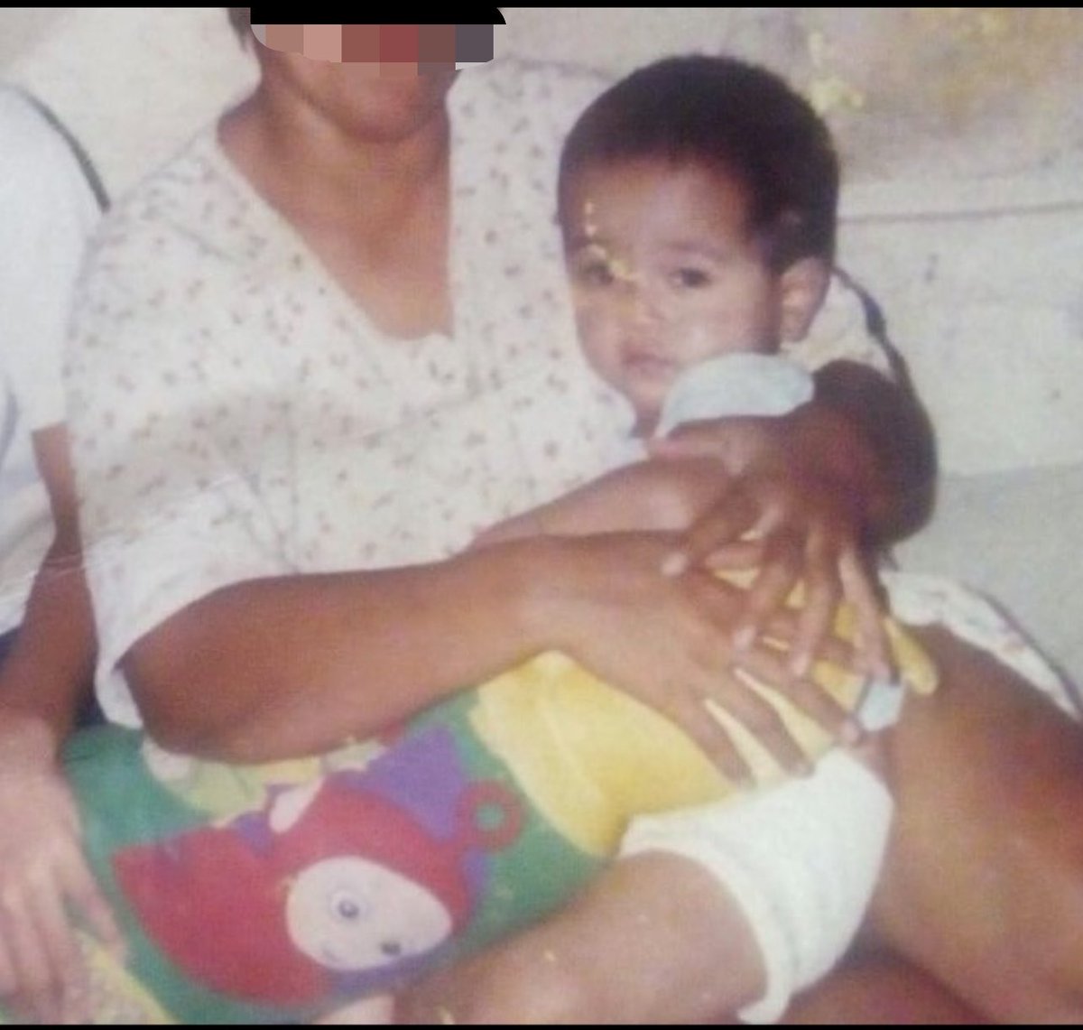DandrewHz's tweet photo. 26 tahun vs 1 tahun
Lucuan mana bub?

*yg bilang ga lucu, aku block ya bub😤😌 https://t.co/ldVqu8OCz8