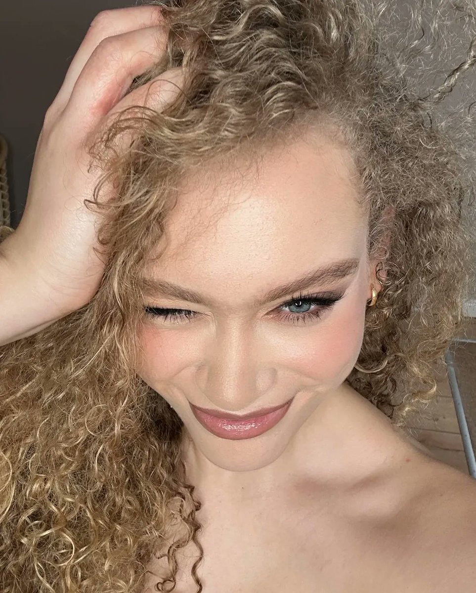 EricSanchevl's tweet photo. Beauty with a purpose

💄MUA: @mucks_retreat
.
.
.
.
.
.
.
.
.
#makeup #makeupartist #mua #makeuplooks #modelmakeup #creative #modelcologne #modeling #model #goingout #beautywithpurpose #beauty https://t.co/eEb4bp41je