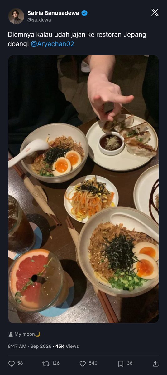 Haye_SMESME's tweet photo. Kalo rumah tangga lagi akur, yg berisik malah dua manusia spek dispatch ini
#Cheolchan feat Boo & Hoshi
Part of Dunia morat-marit AU https://t.co/ybLIalXSNy