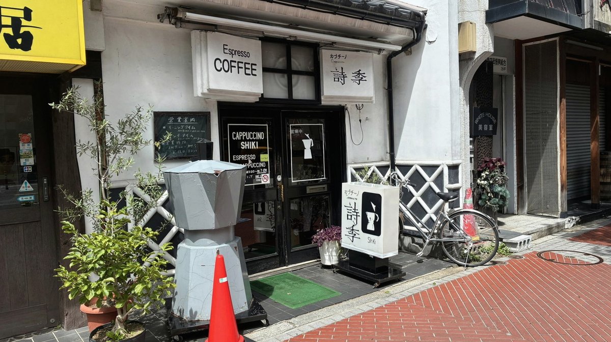 AziraAliya's tweet photo. フレンドさんや相互さんでめっちゃカメレオン買った人いますかー？
もし時間合うなら今夜やってみたいなあと思うのですが、一緒にできる人募集してます！ https://t.co/9VGGeBf6J9
