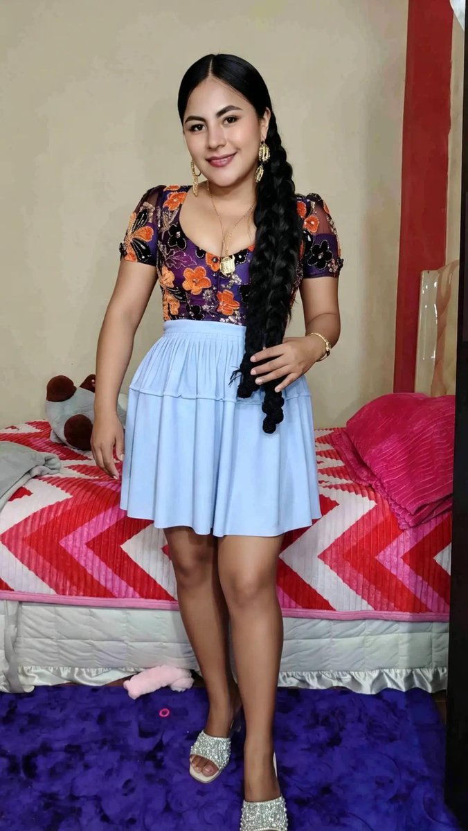 SoyTuCholita's tweet photo. INICIANDO LUNES BB 🥵 https://t.co/aaB68cB6cB