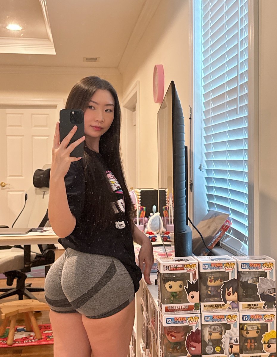 TheJinnychu's tweet photo. meow https://t.co/X51H0ZNFxE