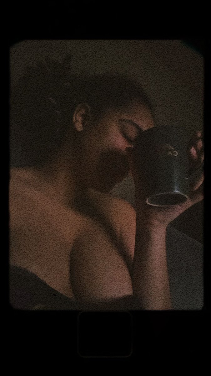 BugAfterDark24's tweet photo. Good morning baby 😘 https://t.co/3JSsnclvew