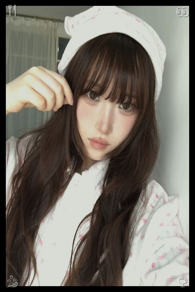 blucasandra's tweet photo. 🍭Played badminton against my brother and came out on top. She crossed paths with a local named Lin, a devoted bubble tea lover, who kindly volunteered to guide her through the city's top tea spots. Lin brought her to secret treasures that outsiders never discovered—places wher https://t.co/qXmDaFTMIR