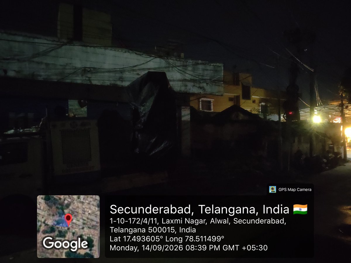nb123456777's tweet photo. Street light in our lane at Laxmi Nagar Lothkinta not working properly Whole lane is very dark at night Due to that few drinkers are sitting and its becoming unsafe for residents Request @tgspdcl @cmdtgspdcl @CommissionrGHMC @ZC_Secunderabad check repair the light &amp; add 1 light https://t.co/z3qujIELVL