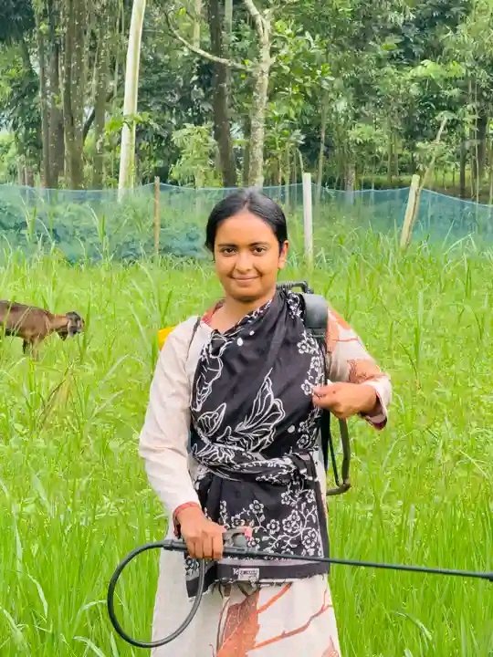 sumaiya4570's tweet photo. Agricultural life🤗 https://t.co/AG4mNoKGYD