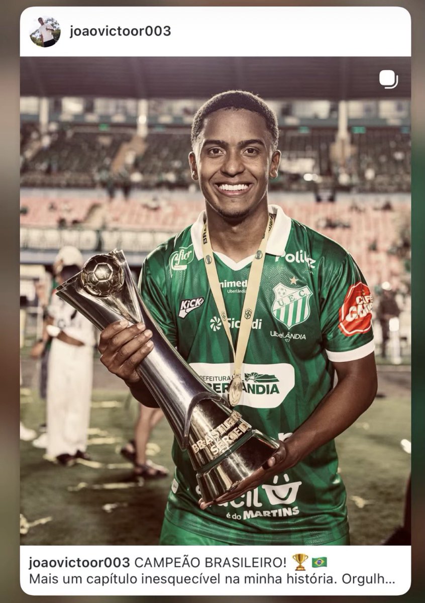 scandiuzzi_mas's tweet photo. Parabéns ao Balão, nosso campeão Paulista sub 20 em 2022, agora campeão brasileiro, série C, pelo Uberlândia. 
Esse menino tinha que ter tido chance no início de 2023 pq terminou 22 voando. Futebol é momento. https://t.co/4kPNGRvin5