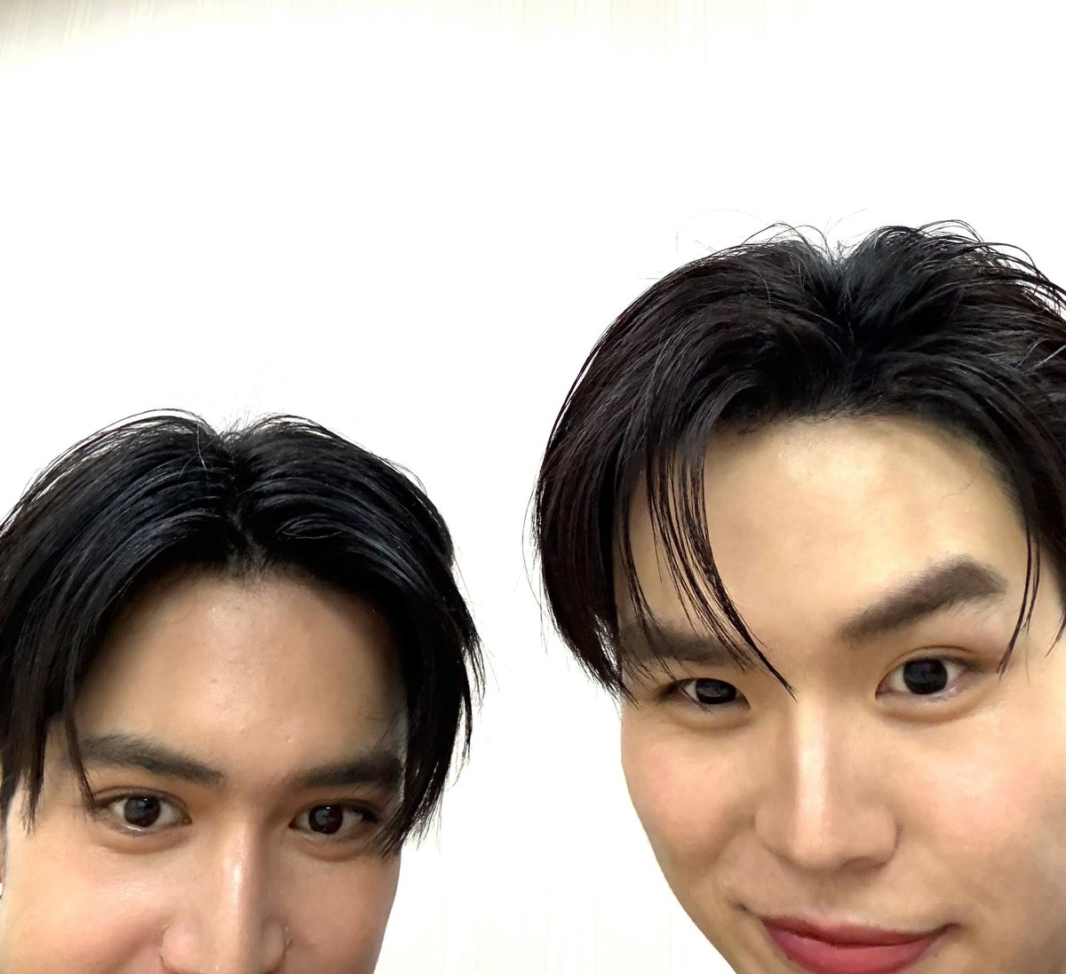 PKrittanun's tweet photo. ขอบคุณ Maybelline ที่เชิญพวกเรามาไลฟ์วันนี้นะครับ สนุกมาก ม่วนมากกก 5555555 ลิปน่ารักมากๆเลยครับ จุ๊บๆ🤍😘

 VINYL MILKSHAKE TESHOWPING

#MaybellinexTeshowPing https://t.co/KnXGIz0sBQ