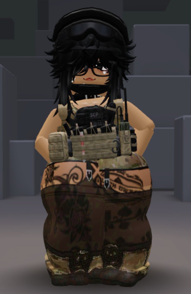 StickyPudding69's tweet photo. Armed, dangerous, and loaded in all the right places. 

#robloxgoon #robloxr34 #robloxr63 https://t.co/WfGor6Ll8t